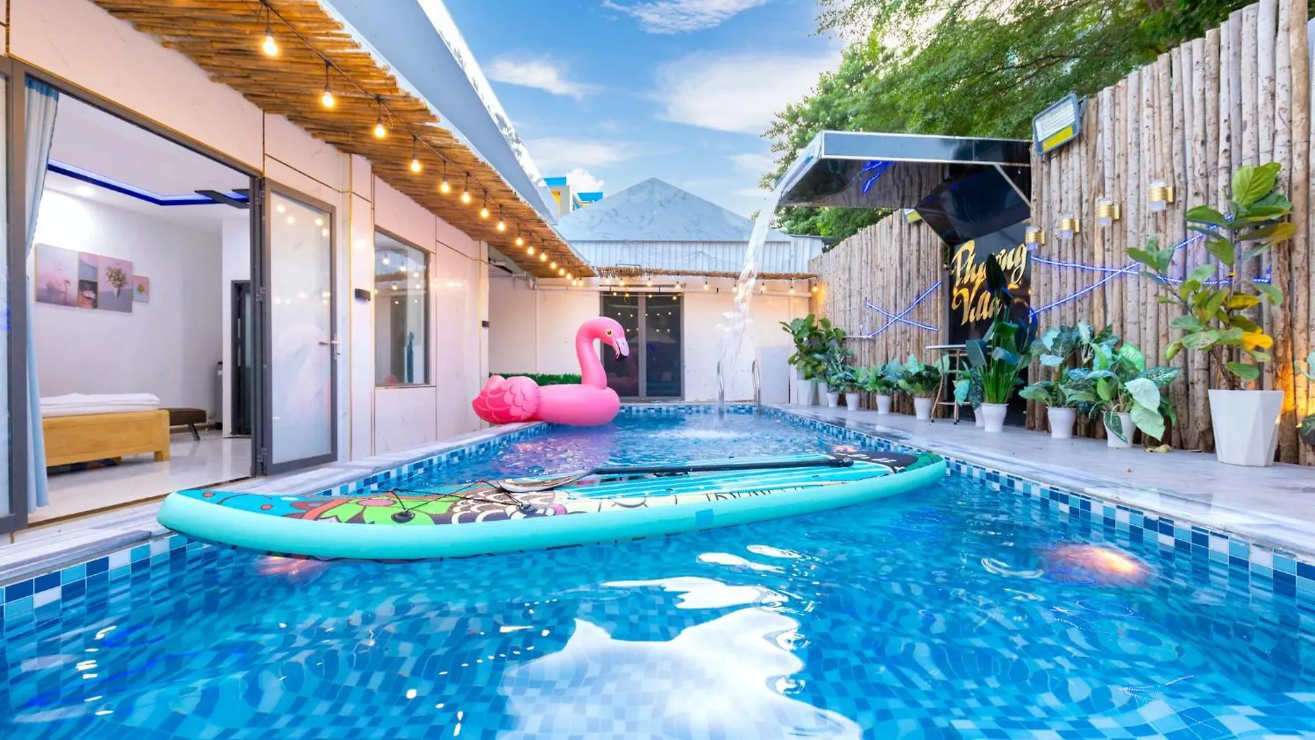 Villa Van Cao - Gan Bai Thuy Van - Free Biba Phong Karaoke Vung Tau