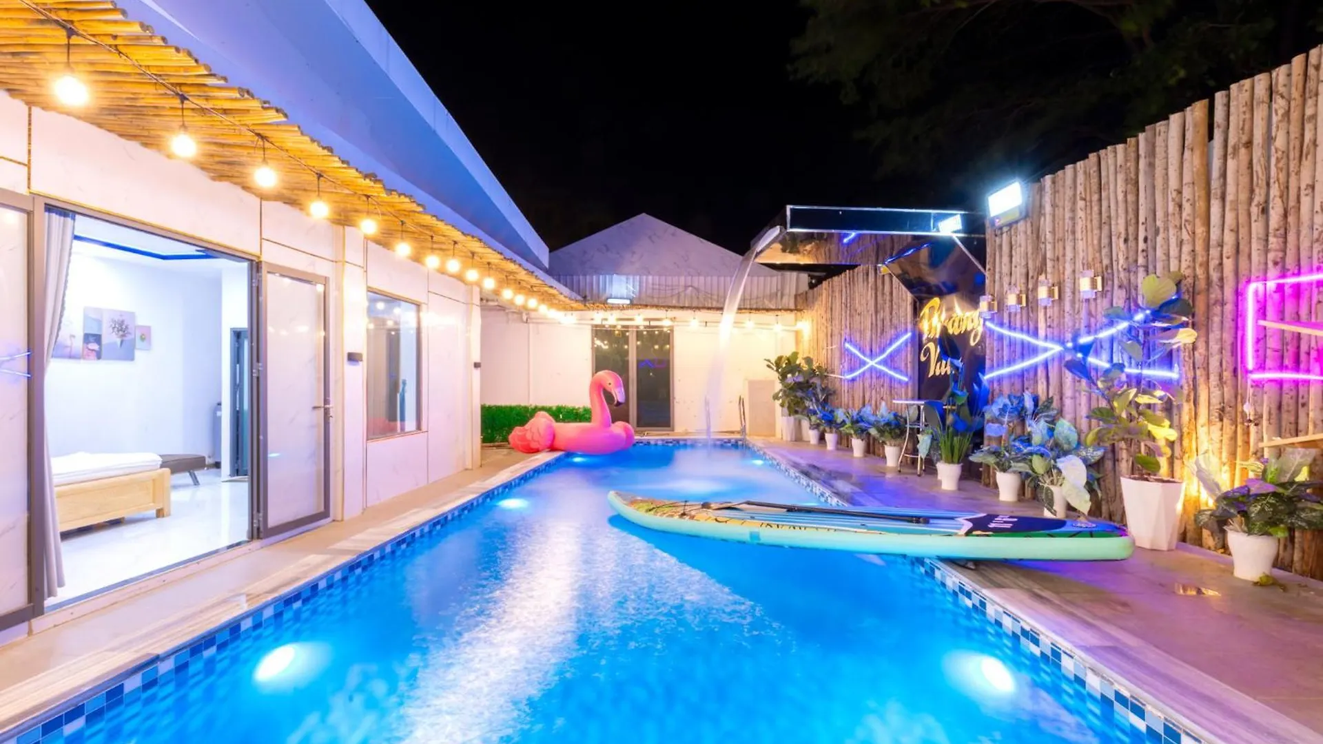 Villa Van Cao - Gan Bai Thuy Van - Free Biba Phong Karaoke Vung Tau Vietnam